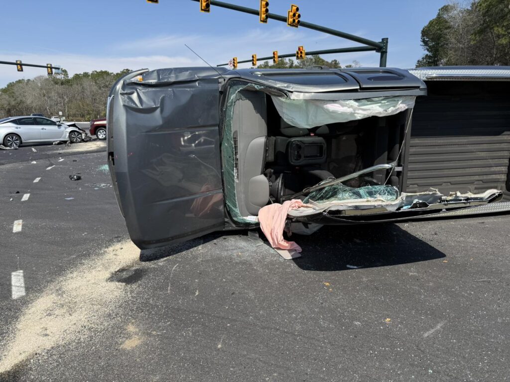 Accidente en Goose Creek | Si te lesionaste en un accidente Llama a George al 855-999-9999